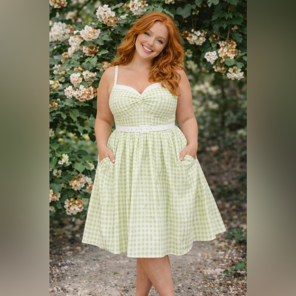 Torrid Retro Chic Green & White Gingham Twist-Front Swing Dress, 2X, NWT! - Picture 2 of 15